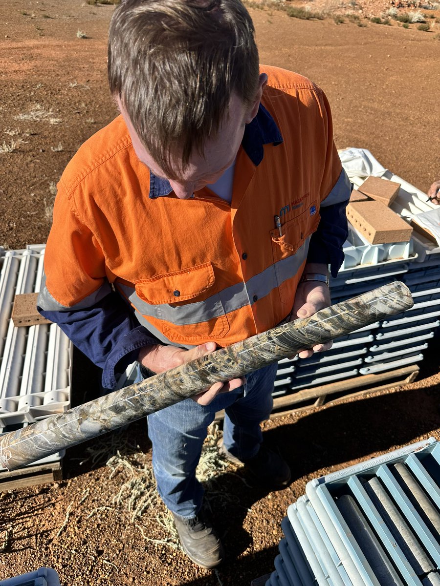 CamMcCall's tweet photo. The guys at lake Giles this week https://t.co/wAHTifzKRw