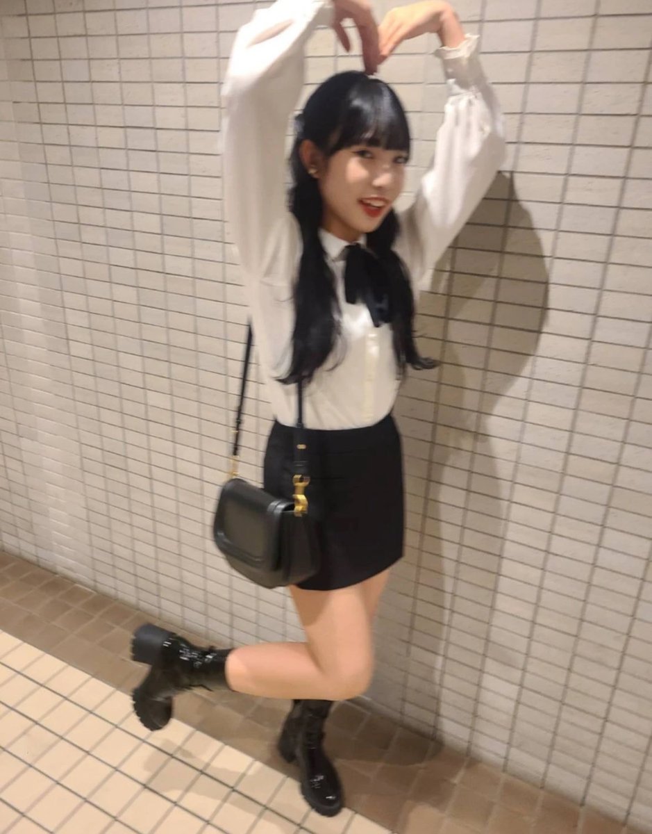 MinSheppar72005's tweet photo. こう見えて横浜で看護師してます https://t.co/DoxW1Qdj2w