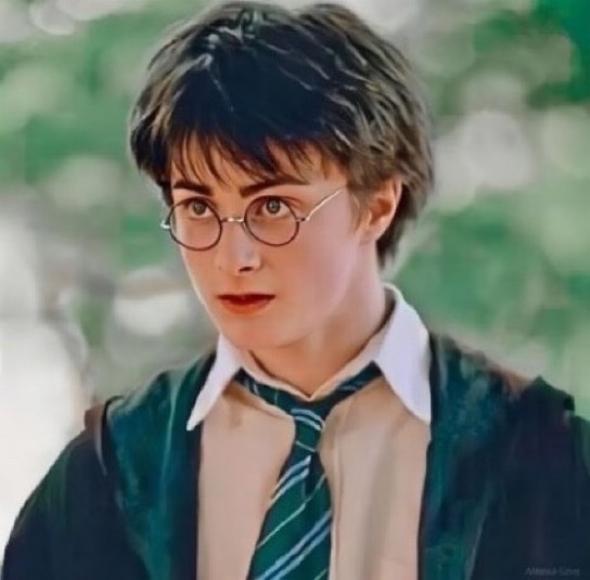 TheDailyHPotter's tweet image. What if Harry was sorted into Slytherin 😬