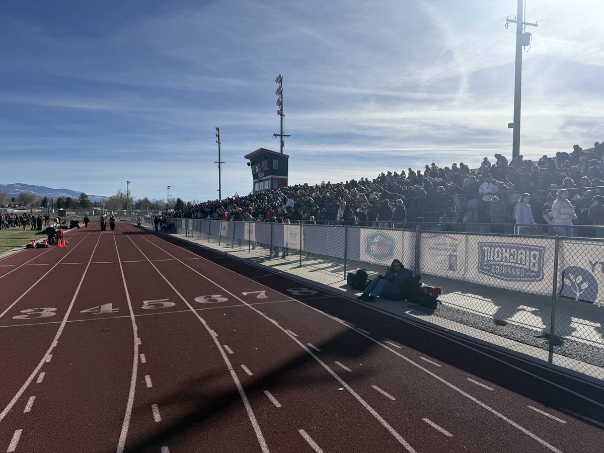 Coach Bradd Schafer tweet media