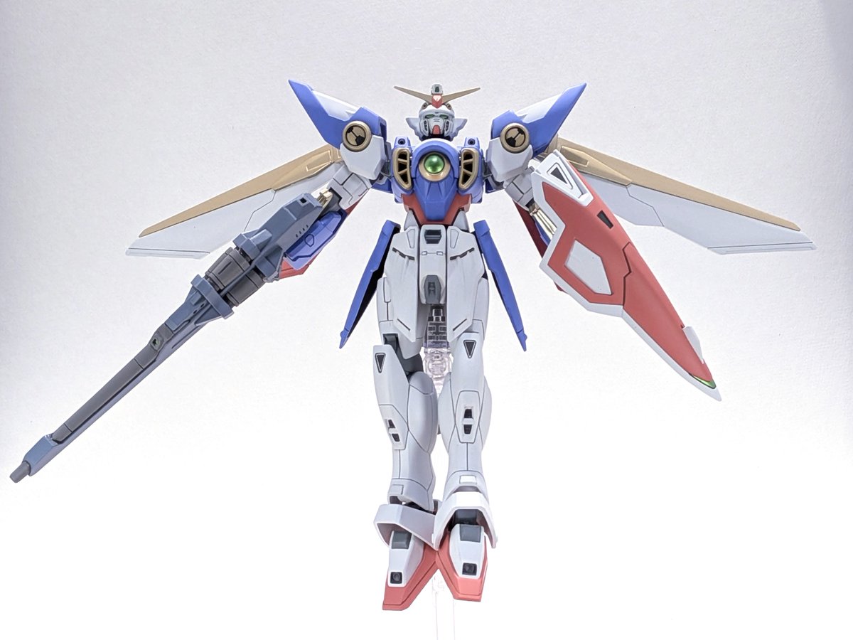 今月作ったプラモ晒そうぜ 今月はEGウイングガンダムとミニ四駆スピン