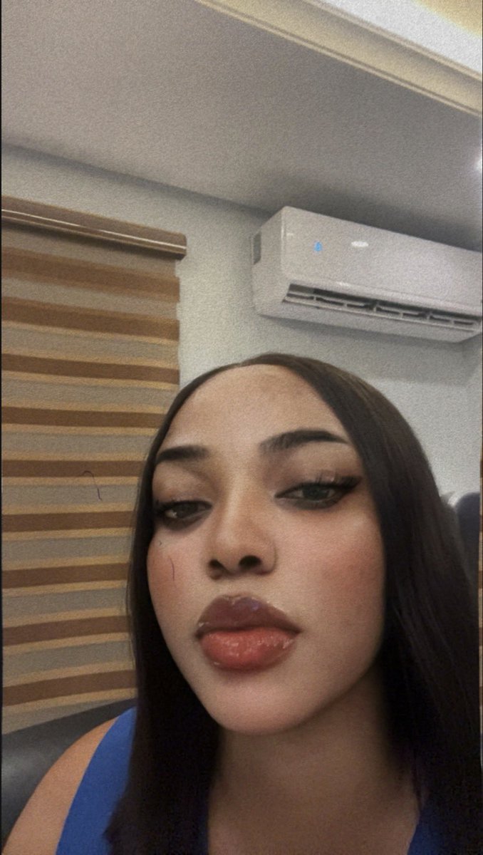 the_figma's tweet image. Disrespect starts like a joke ……..😒🌸🌸