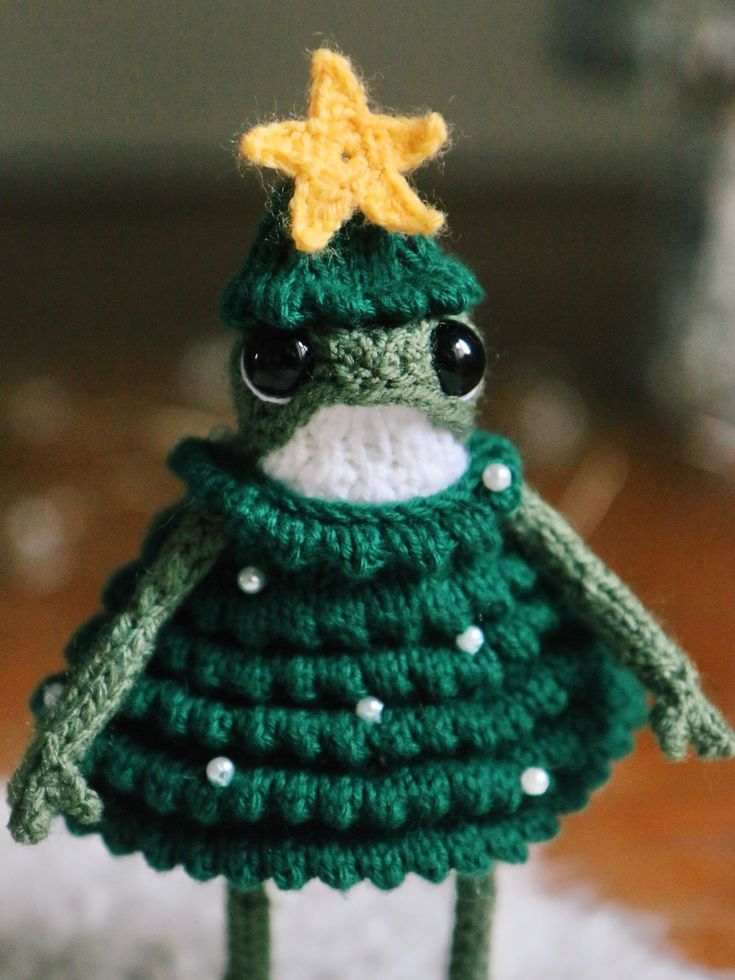 No Context Frogs (@nocontextfrogs) on Twitter photo 