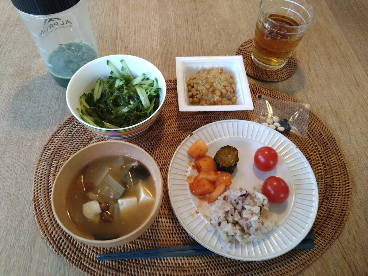 tanbo2022's tweet photo. またやりますファスティング☺️
準備食1日目の朝ごはん！
あ、体脂肪率はかるの忘れてた😓　
明日の朝、はかろ。 https://t.co/9mG3vKcEBc