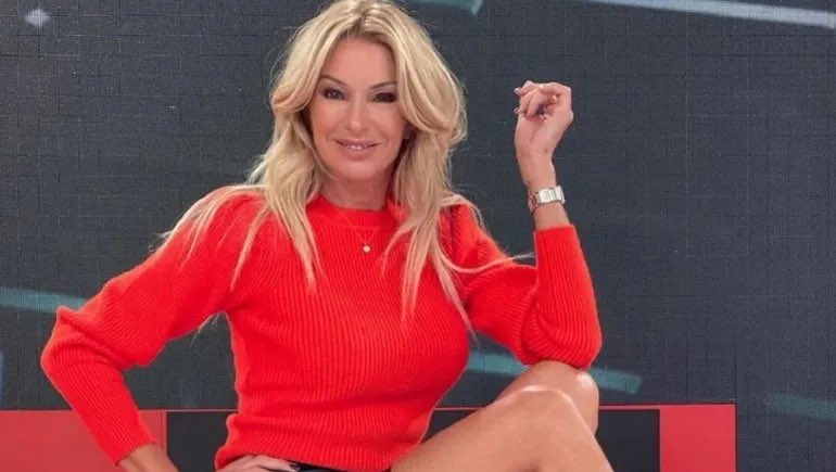 estaba yendo en uber a una cena con una amiga venía contandole toda una anécdota de algo me pasó y el conductor nos interrumpió y me dijo flaco contala rapido que en 5 minutos llegamos y quiero saber cómo termina aaaa literalmente el uber: