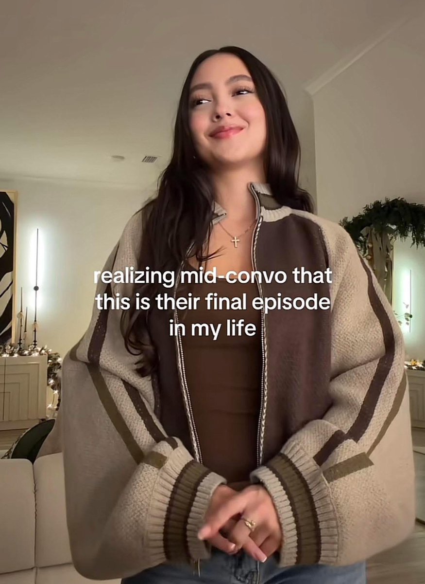 mee_irl's tweet photo. me_irl https://t.co/KHIV4JcIbf https://t.co/J4DsAKXmG9
