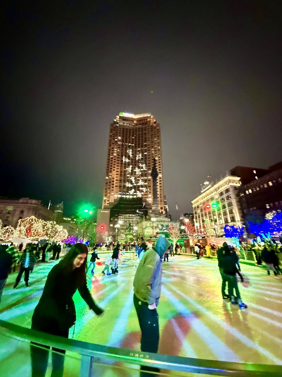 Downtown Cleveland tweet media