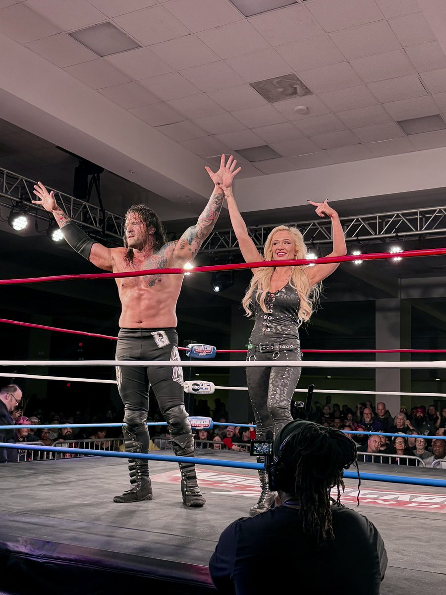 TPowellwrites's tweet photo. @realKILLERkross my wife and I can’t thank you enough for your kindness, and I can’t thank you enough for the way you carry yourself and do your thing! We appreciate you and @Lady_Scarlett13 coming to NC and can’t wait to see you both back here or in Vegas when we are there!!!! https://t.co/UXdNj38yDg