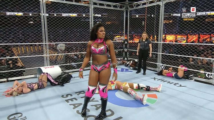 316REIGNS's tweet image. A STAR.