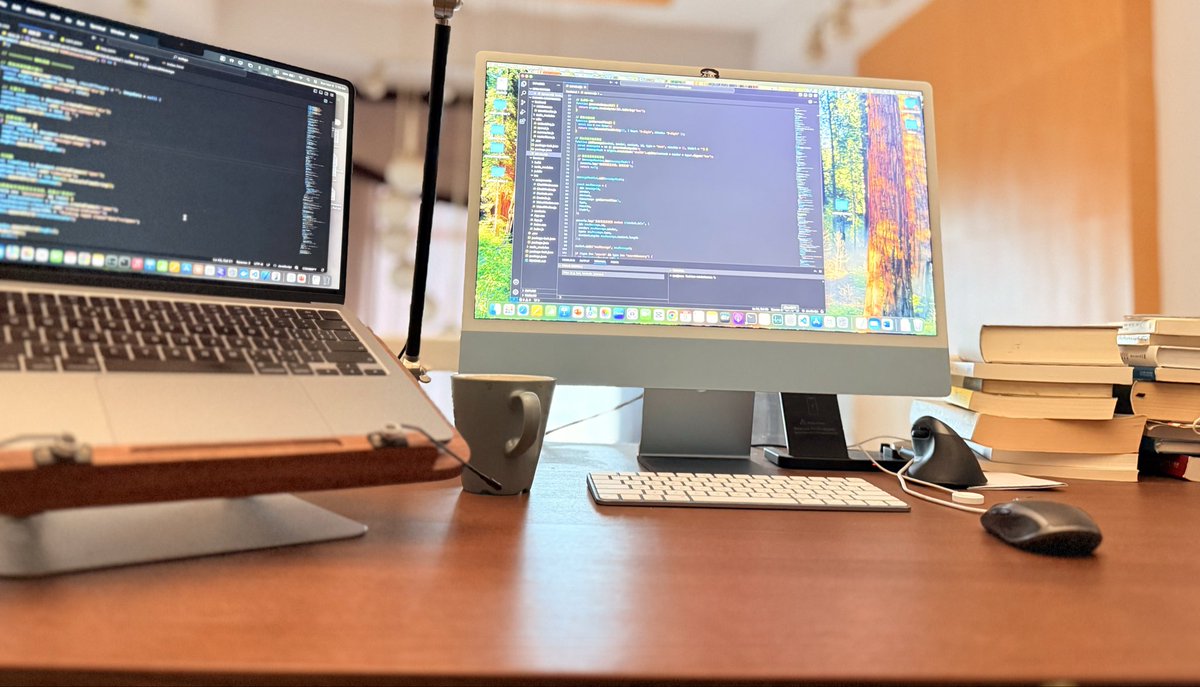 Kernzgo's tweet image. How’s your Saturday ☕️