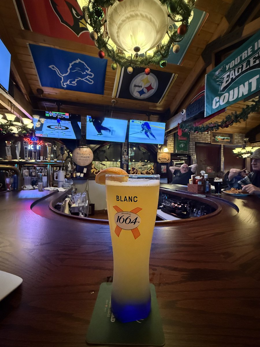 Enjoying 1664 in Canada 🍁