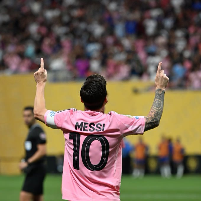 🚨 Lionel Messi continues to break records in knockout stages across all competitions in football history :

🎯 245 G/A (Record⭐️) 
⚽️ 162 Goals (Record⭐️)
🅰️ 83 Assists (Record⭐️)
🏟️ 248 Matches