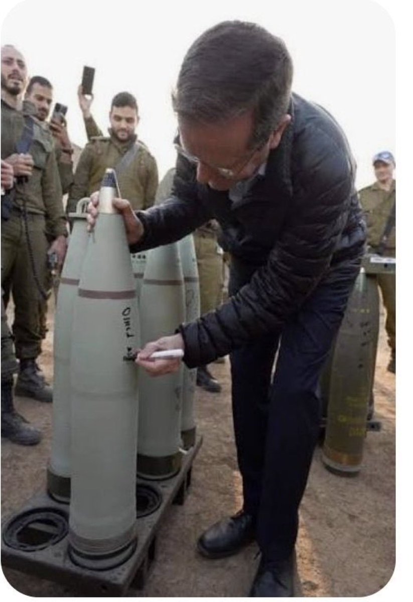 laura8blum's tweet image. I’m concerned the Israeli president signs bombs that kill children in Gaza.