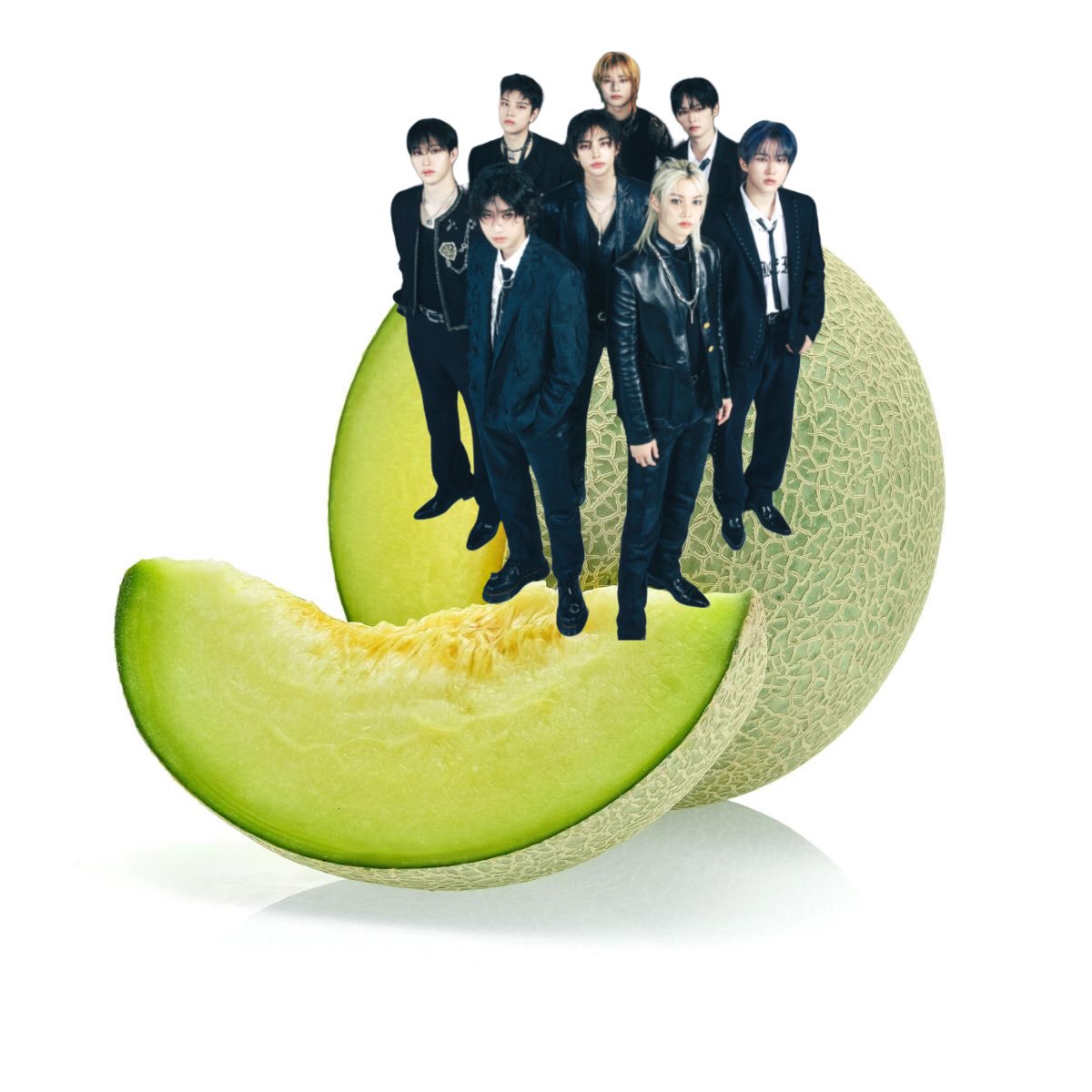 hjsmjs_'s tweet photo. who said? stray kids melon on top https://t.co/6bBULUsRVO
