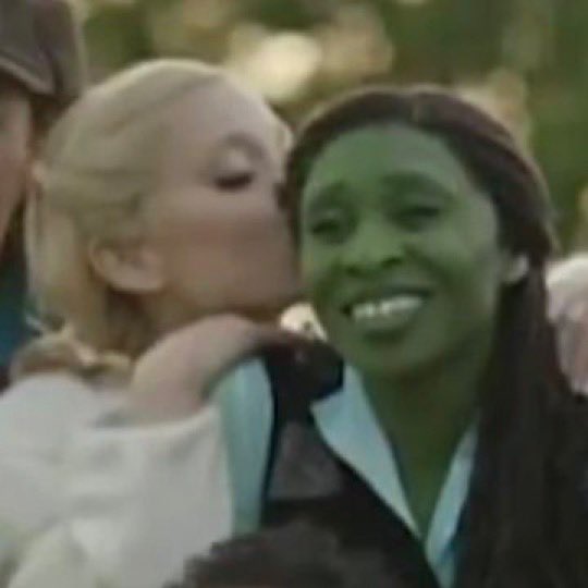 magnifcntlygay's tweet image. try not to say girlfriends challenge (impossible)