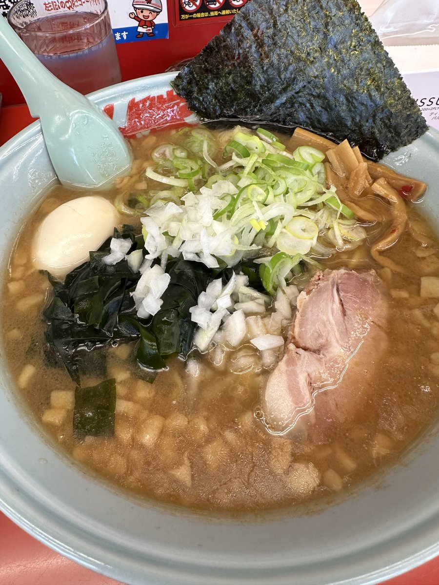 yukimasa0429's tweet image. 👴…秋篠宮さま。
誕生日おめでとうございます。還暦。