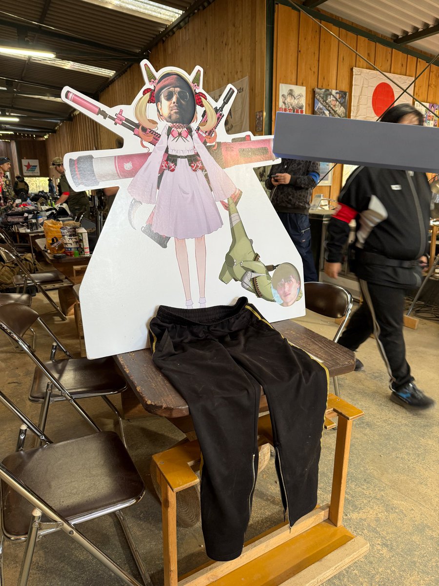 ちまたでは本日息根とめるさんがギルサバにいらっしゃらないなど誤情報が拡散されていますが、ちゃんとサバゲーパラダイスにいます。

しっかりファンサもされています🥳