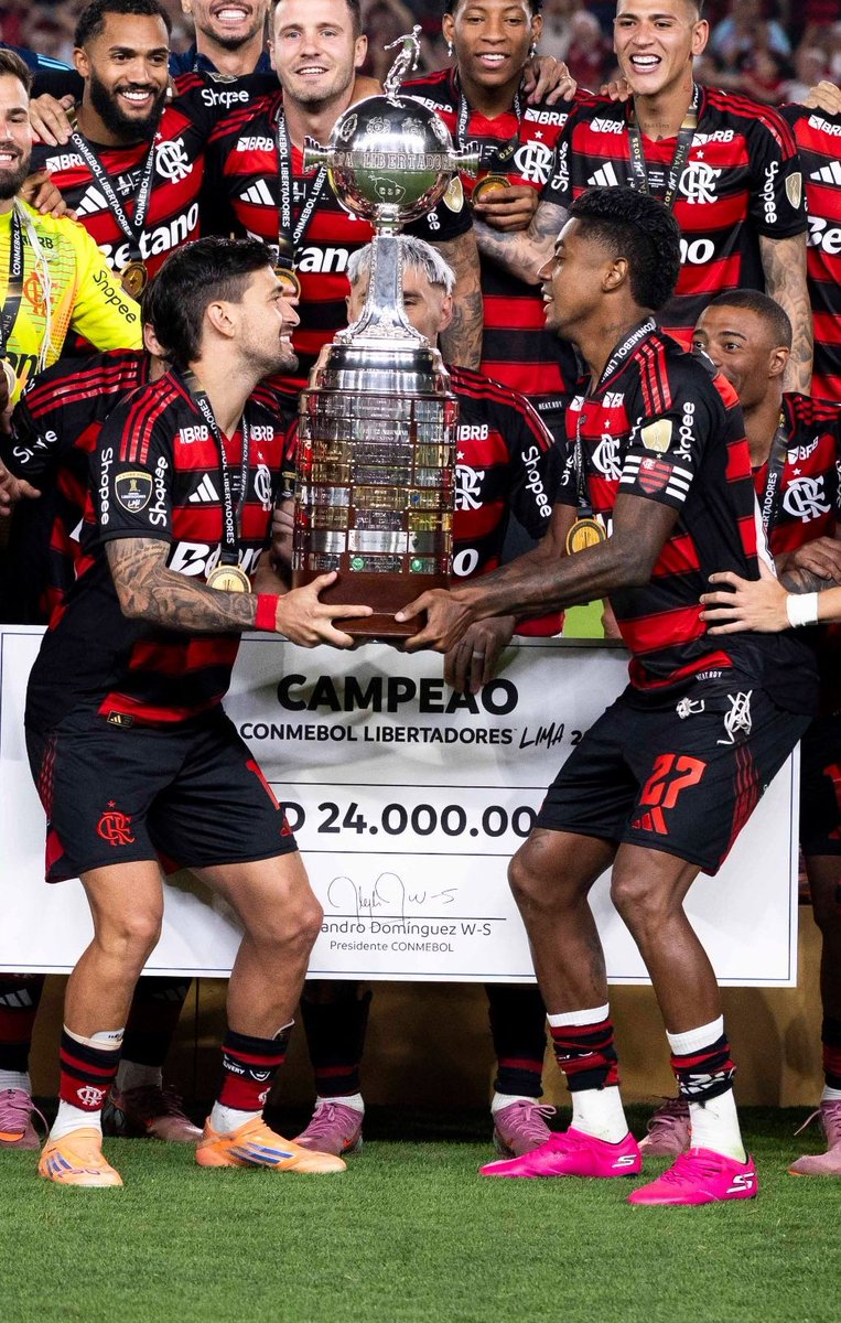 zaynxcrf's tweet image. eles meu deus 

ELES.