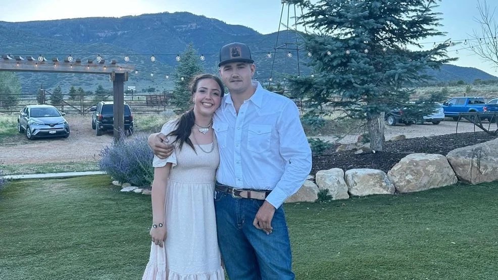 tvheidihatch's tweet image. Heartbroken for the families ❤️

Family members have identified the teens killed in an early morning wrong way driver crash in Salt Lake City. 18 year old Anneka Wilson from Springville, Utah and her 18 year old boyfriend Leo died.

Anneka&apos;s brother, Hallister, said they were…