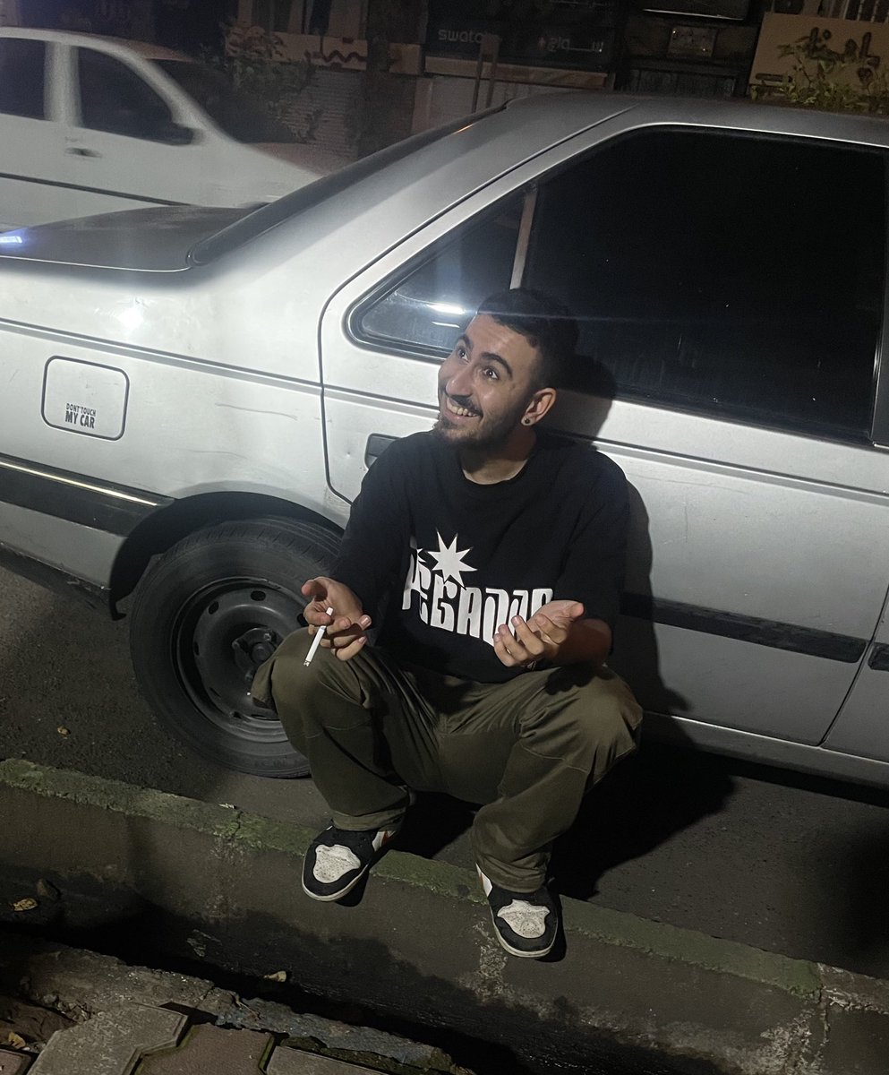 Homeless tweet media