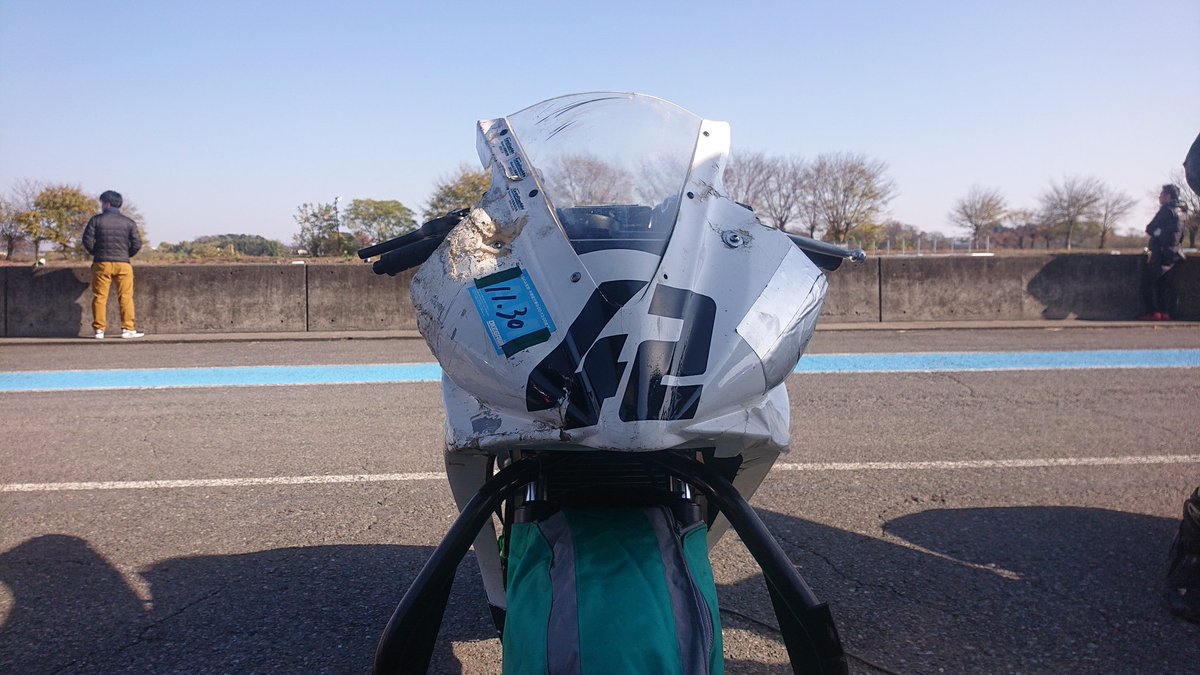 やっぱり YZFは 楽しいぃ‼️💚