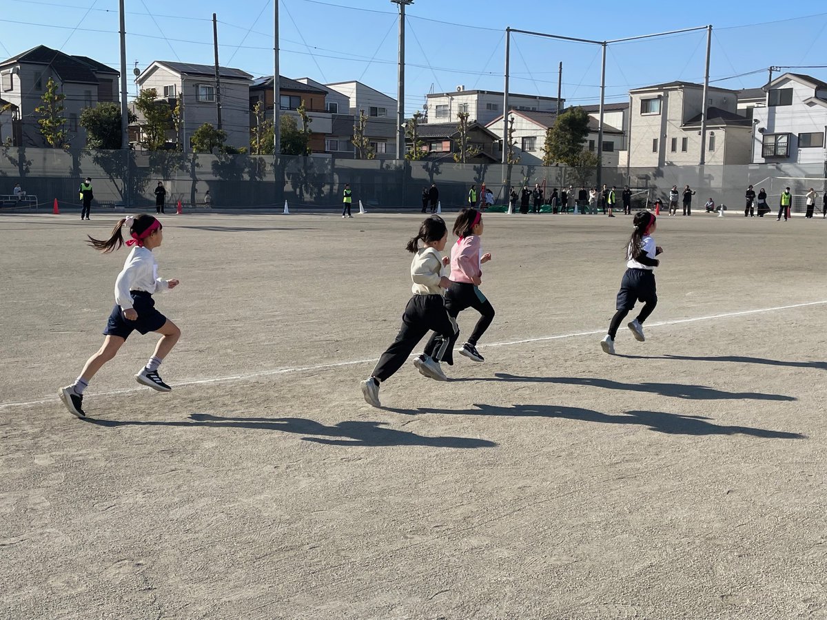 11/29（土）新小岩地区、11/30（日）高砂地区で開催された、ロードレース大会へ行ってまいりました！
ロードレース日和になり、選手全員全力で走っていました！
一般エントリー絶賛募集中！
ぜひ、ＲＵＮフェスタへのエントリーもお待ちしております！
【エントリーはこちら】katsushika-fureai-runfesta.jp