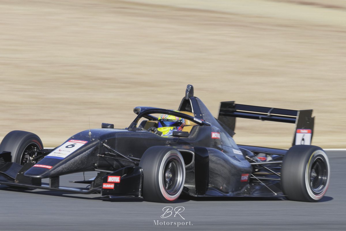 BrpImage's tweet photo. Buzz Racing @BUZZRACING_
6号車 KEN ALEX 選手
Mクラス 優勝🏆おめでとうございます㊗️
#SF #SFL #SFL_MOTEGI #KENALEX #BuzzRacing https://t.co/i5uGews3U4