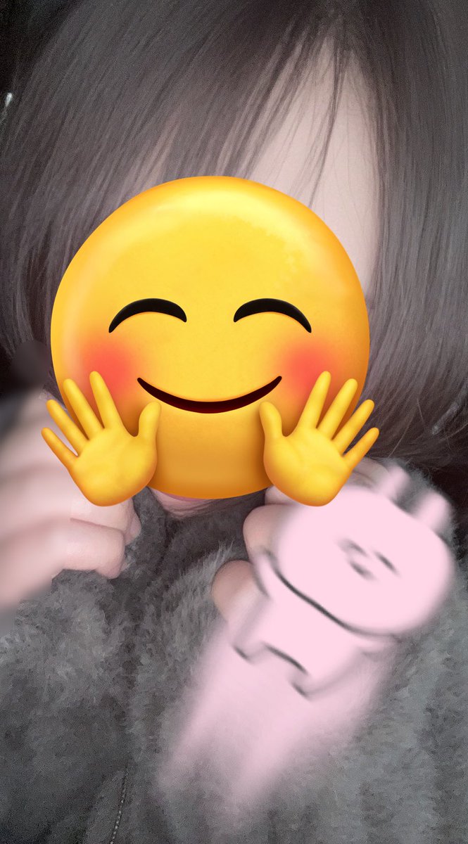 O6Ou9's tweet photo. おはよー
みて、もこもこめちゃ暖かい https://t.co/tQyXv68Piw