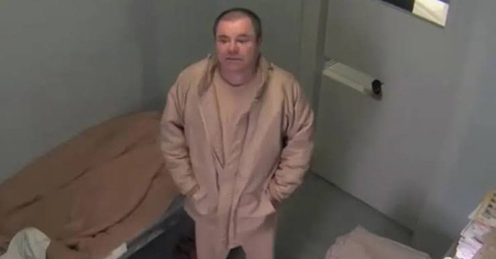 Jardine viendo el gol de Berte