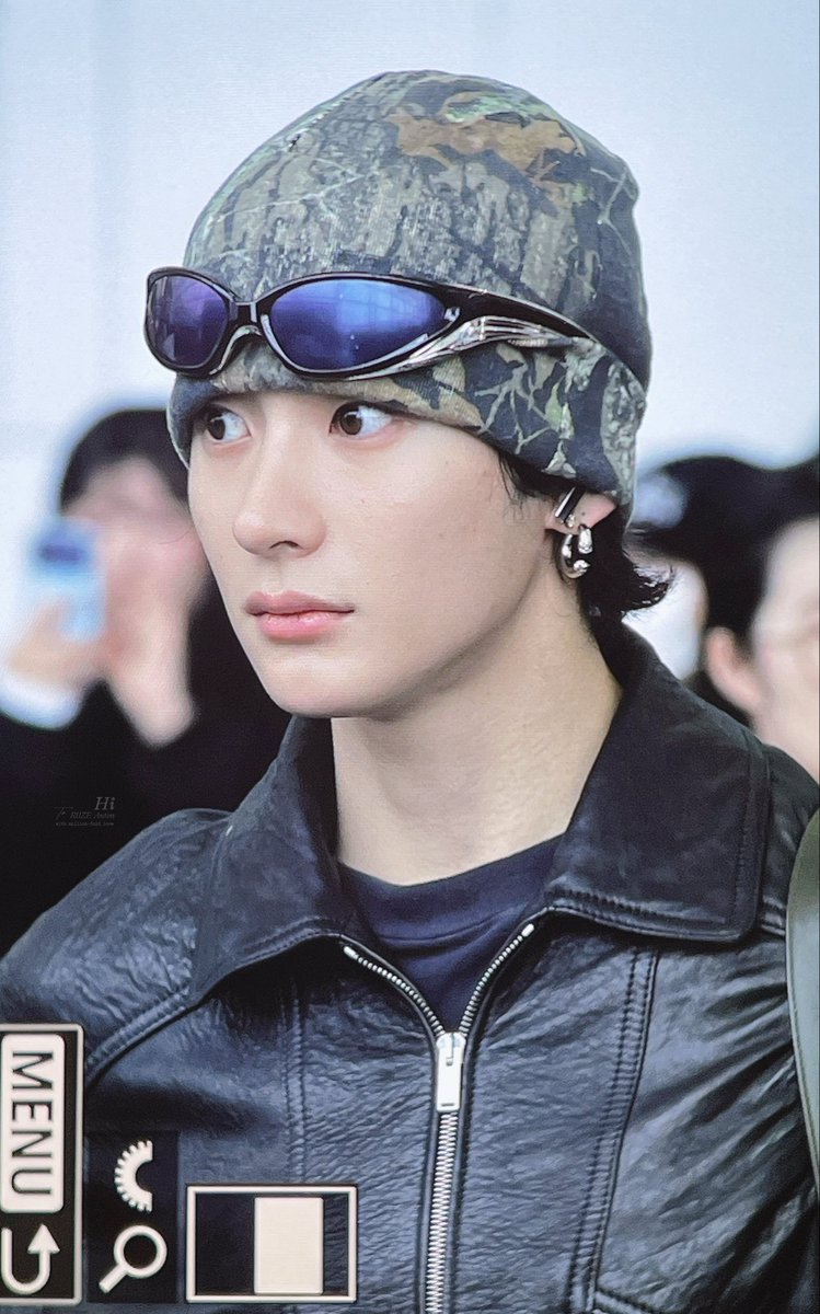 251130
집에 가자!! 찬영아~ 
#ANTON #앤톤 #이찬영 #アントン
#RIIZE #라이즈