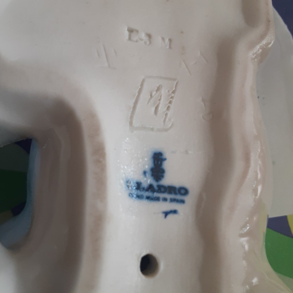 DianeRapp's tweet image. Need a gift for a ceramics collector? This vintage #Lladro deer has beautiful coloring, no chips or defects in the glaze. This model was retired in 1986 and would make a perfect addition to any collection.
collectiblesbyrapp.etsy.com/listing/168153…