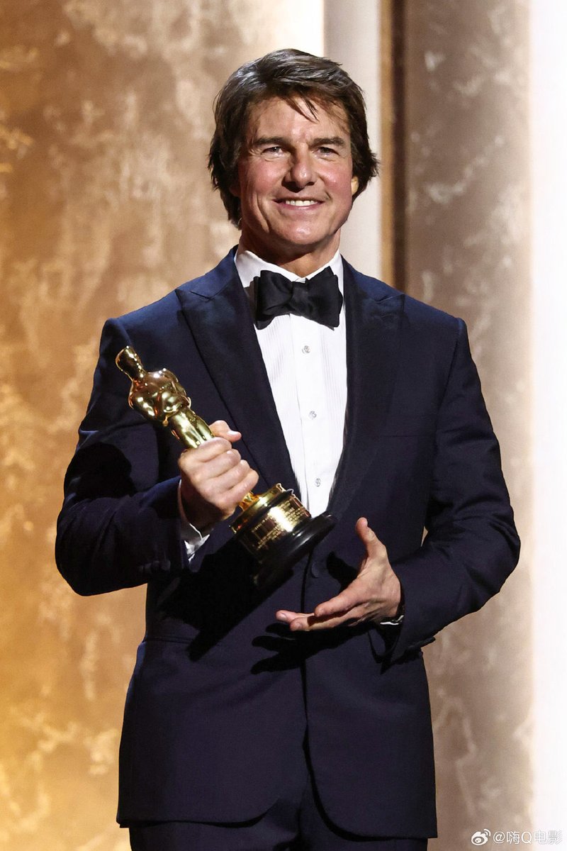 helloitstsyu's tweet image. The fact that most people said “i wish he got a real oscar” but do y’all realize he’s honored for a LIFETIME ACHIEVEMENT oscarr!!