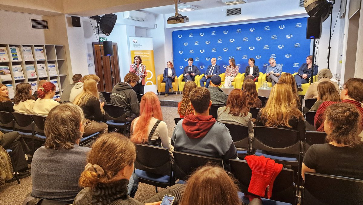 Dziękuję za inspirującą debatę o współpracy rozwojowej w <a href="/EUinWroclaw/">Komisja Europejska we Wrocławiu</a>: <a href="/WiktorBabinski/">Wiktor Babinski</a>, Jan Bazyl, Martyna Bogaczyk, Szymon Pogorzelski, dr Katarzyna Zalas-Kamińska oraz prowadzącej <a href="/OlgaChrebor/">Olga Chrebor</a>. Jeśli nie mogliście być z nami — obejrzyjcie nagranie
🎥 youtube.com/live/CI6G_QRpu…