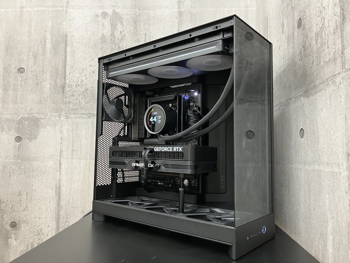 立上げ15秒程度Windows自作PC 12世代Corei3、32GB、3TB 立上げ15秒程度Windows自作PC 12世代Corei3、32GB、3TB