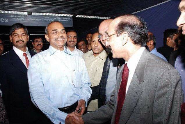 SJackson35312's tweet photo. ఎవ‌రూ చేప‌ట్ట‌ని విధంగా ఏపీలో భారీ ప్రాజెక్టులకు శ్రీ‌కారం చుట్టిన నాయ‌కుడు దివంగ‌త మ‌హానేత డాక్ట‌ర్ వైయ‌స్ రాజ‌శేఖ‌ర‌రెడ్డి గారు .
#YSRForever
#YsrCongressPartyMangalagiri 
#YSRCongressParty 
#YSJaganMohanReddy 
#VemareddyDontireddy https://t.co/7mdosFd2vv