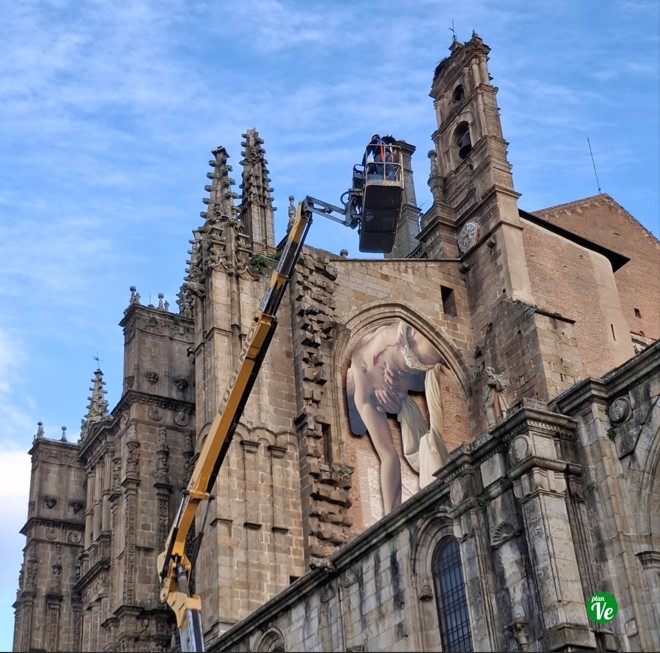 'El Descendimiento' de Brea volverá a la Catedral de Plasencia, pero en su interior.

planvex.es/web/2025/11/de…