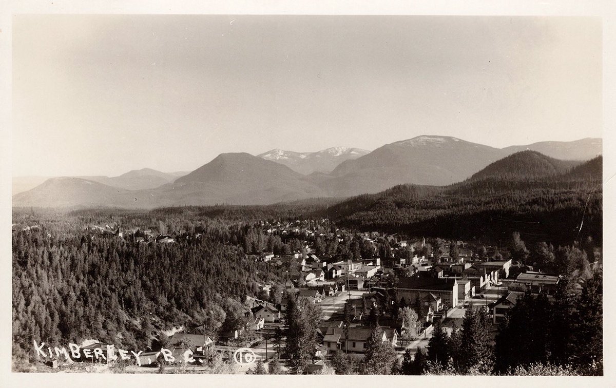 Kimberley BC, 1940s postcard. I rarely come across Kimberley cards on the island, so it was nice to stumble upon 3 rppc’s at an antique store while out walking with 📷 the other day. I’m always searching for ‘big open space’ when out with the camera, so finding this made me smile
