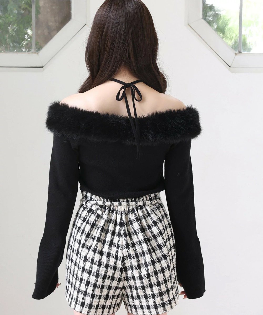 NICE_RAKUTEN's tweet photo. .
┈♡˗ˏˋ  Rakuten Fashion ˎˊ˗♡┈

推しニット見つけた🥺🎀

✔ デコルテ盛れ
✔ 二の腕カバー
✔ 写真映え100点

今年の“主役ニット”はこれ…🖤

▶︎▶︎ https://t.co/grkk9uwacl https://t.co/xgJopan4Ch