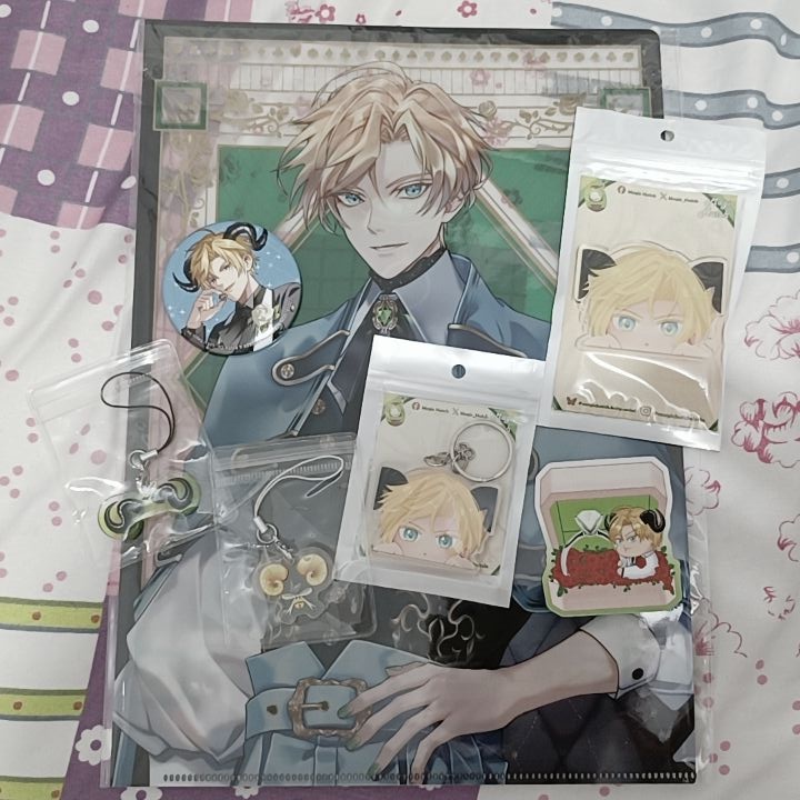 satanoomf's tweet image. cf21 and offi november satan :3 thank you!! @S_Yuki_444 @Refrone2 🥹💚