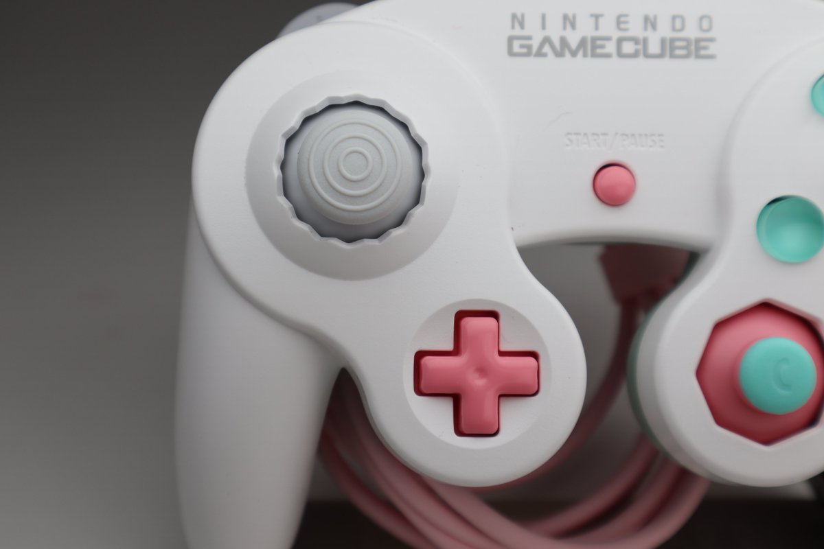 n3zModGod's tweet image. these might be some of the tuffest GameCube Controllers I&apos;ve ever made...