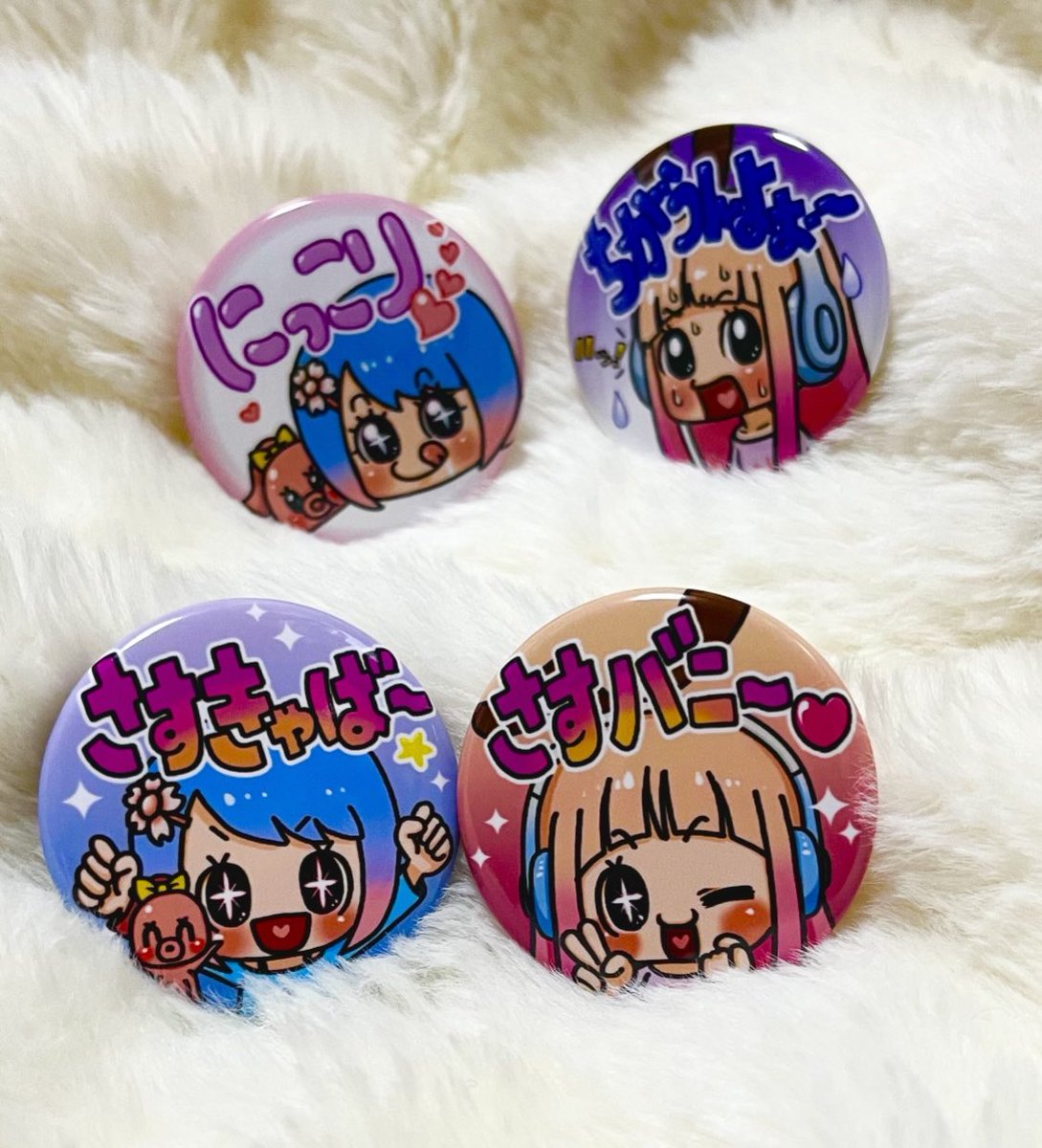 ゲー恋グッズSHOPではめちゃくちゃ可愛いアクスタ、アクキー、缶バッジ