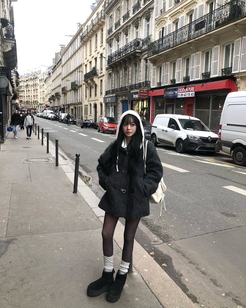 mynameiscocoo's tweet image. #RT 추첨 한 분 께 타래에 있는 옷 중 하나를 드립니다 𖦹

겨울에 꼭 있어야하는 기본템 추천 타래 ♥｡‧