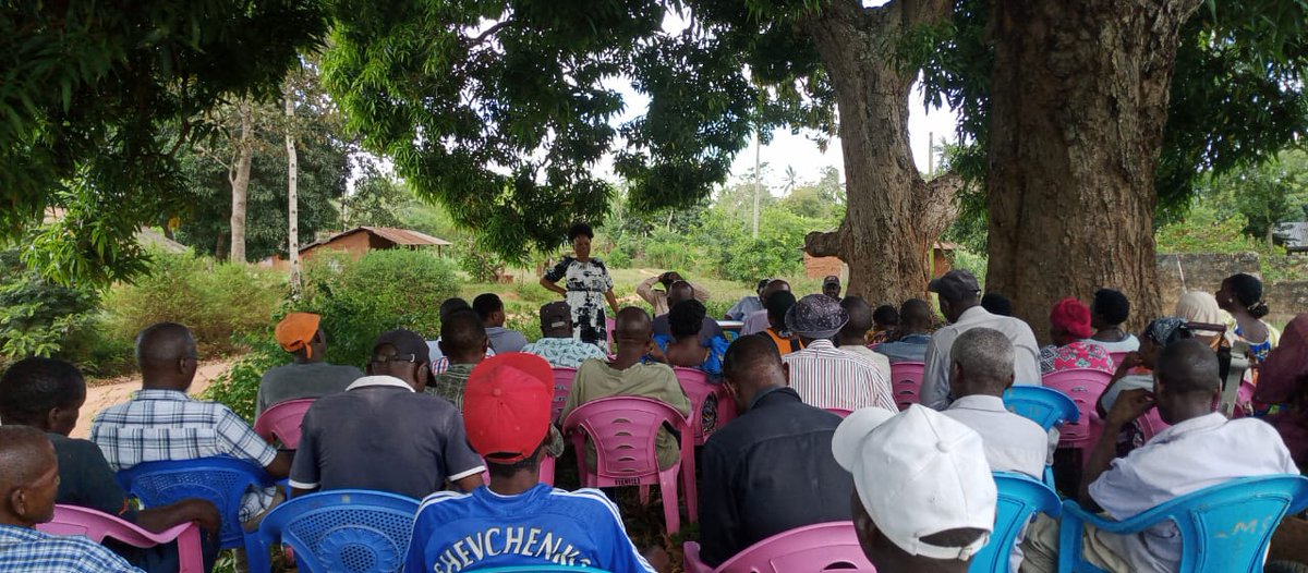 ForumKilifi's tweet image. The Kaloleni Ward Social Accountability Forum led a PMC formation meeting at Kwale Sub-location in Jibana Location, following the allocation of funds for the Ring Road project in the FY 2025–2026 budget. #Kaloleni #CommunityDevelopment