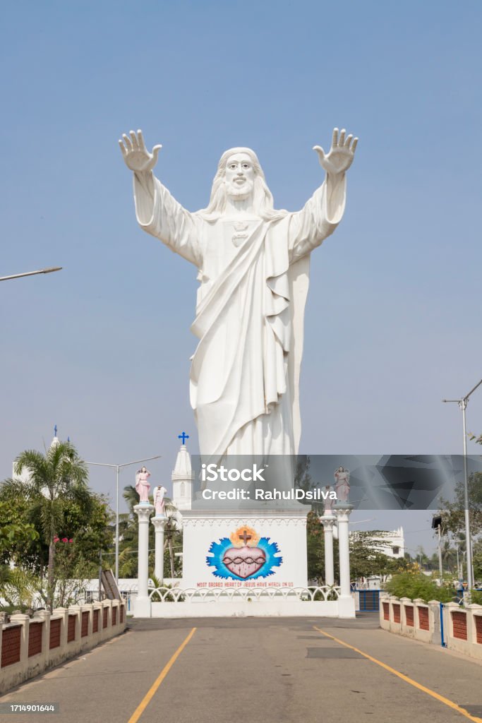 Pora_Babu's tweet image. These idols don’t belong in Hindu India.