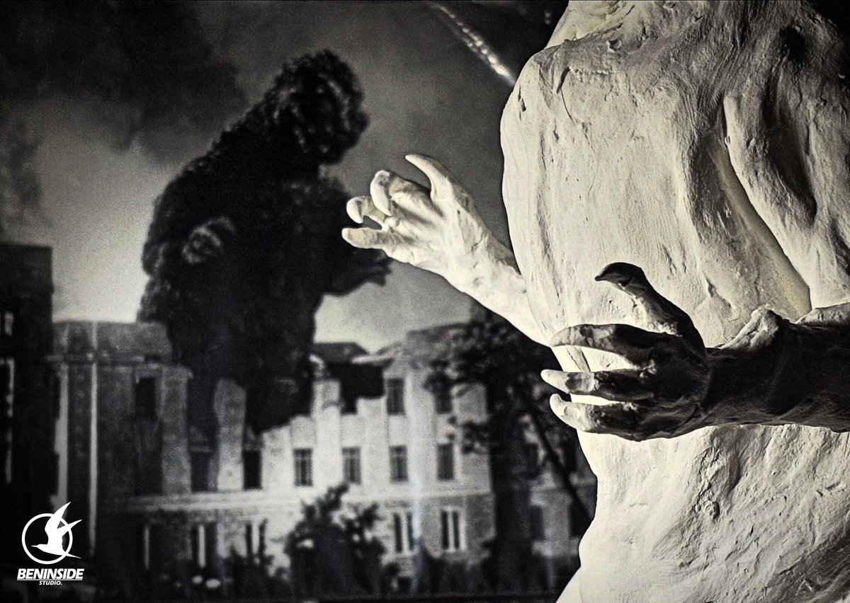 BeninsideAvt's tweet photo. 50%
“71 year old” Anniversary
“1954” (40cm.)
Prototype / Peper Dry Air Clay
Sculpt by #beninside
#fanart #Godzilla #godzilla1954 #kaiju #minster #kingofthemonsters #resinkit #garagekit #kaijukit #modelkit #gojira #daikaiju #sculpture #modelart #kaijuartwork https://t.co/3eeWEtreIv
