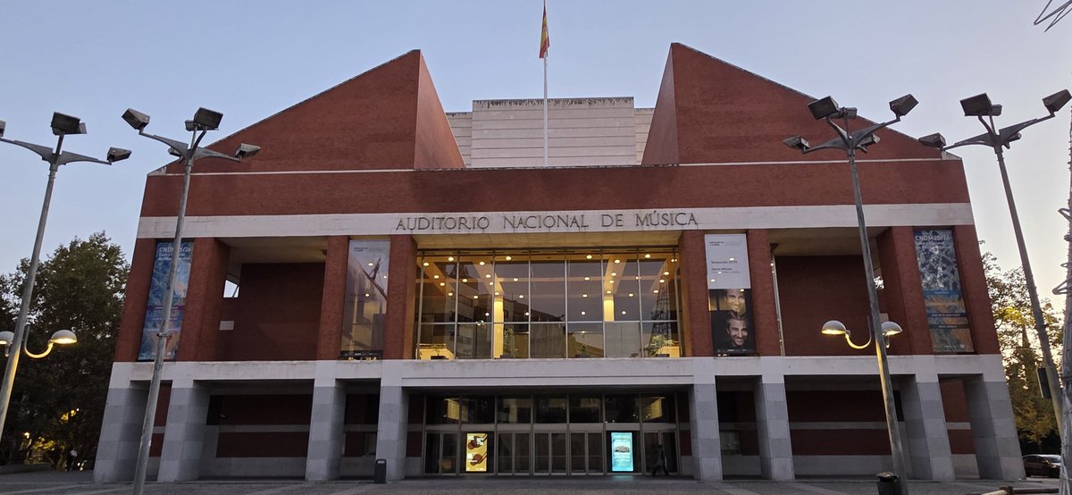 #17nov Concierto de Aviación <a href="/Airbus/">Airbus</a> con el Ejército del Aire y del Espacio <a href="/EjercitoAire/">Ejército del Aire y del Espacio</a> en Auditorio Nacional de Música de #Madrid con la Unidad de Música del Mando Aéreo Generalmadrid