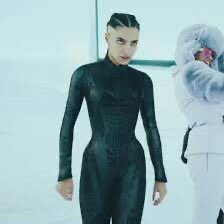 Giving SUPERMAN (2025) a rewatch tonight. 

Good lord, those hips are mesmerizing 🥹