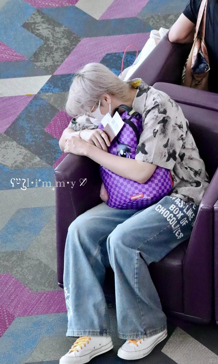 KanwalAuralisTK's tweet image. U deserve applause for dealing with unspoken struggles. The way u heal from the pain u share with nobody is worth pride. Your hardships don&apos;t make u weak. Your fighter spirit makes u brave. Honour yourself for never giving up 🩵 @smart_csnp

#AuralisFamily #SmartBoom #smartcsnp