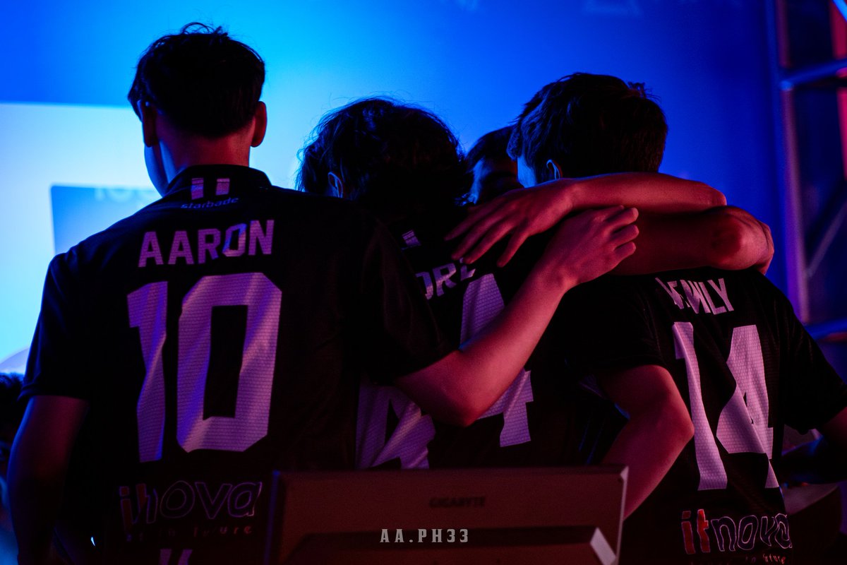 Imposible pedir mejores personas para vivir esto los quiero mucho <a href="/zisorz/">zisorz</a> <a href="/lolovlr12/">lolo</a> <a href="/KombakVAL/">Kombak</a> <a href="/newlyy/">Erick</a>