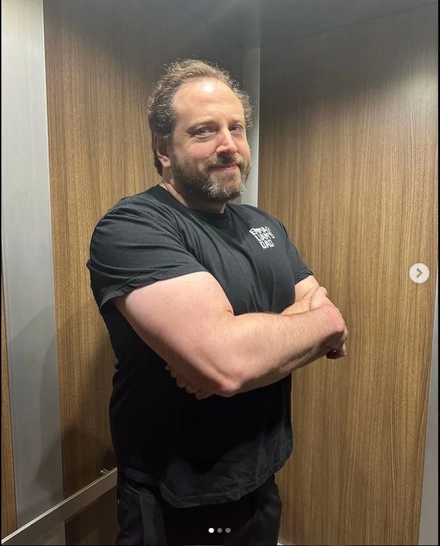 Remember when Scott cawthon posted this picture and we all gooned to it 😭😭😭😭